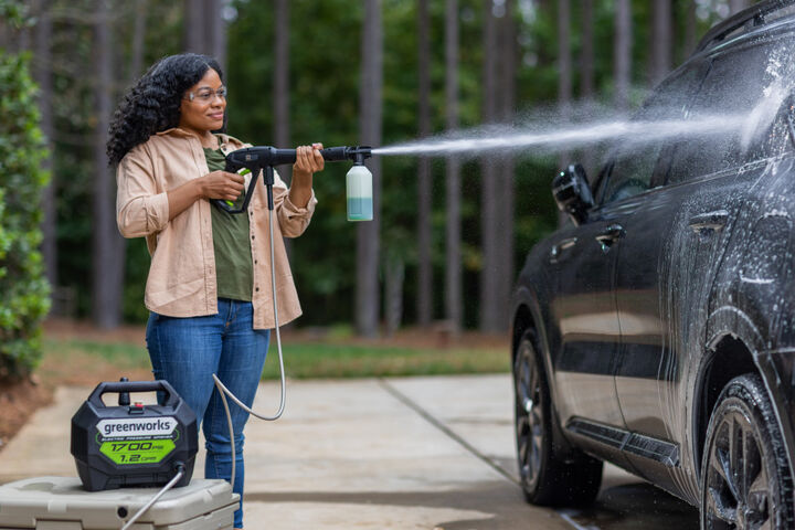Greenworks 1700 PSI 1.2 GPM Electric Cold Water Pressure Washer with 2 Spray Nozzles, large image number 7