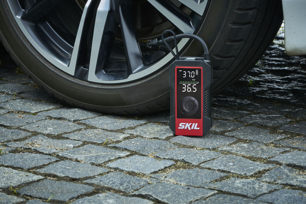 SKIL PWR CORE GO Compact Travel Inflator, large image number 6