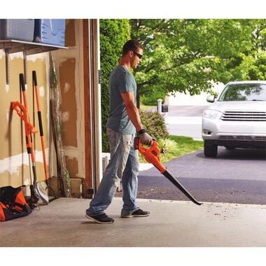 Black and Decker 20V MAX Lithium Sweeper (LSW221), large image number 3