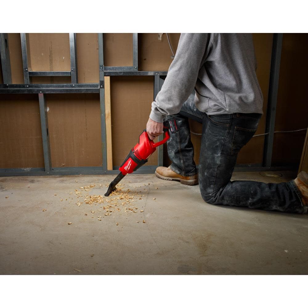 Milwaukee M12 Compact Vacuum (Bare Tool) Reconditioned, large image number 4