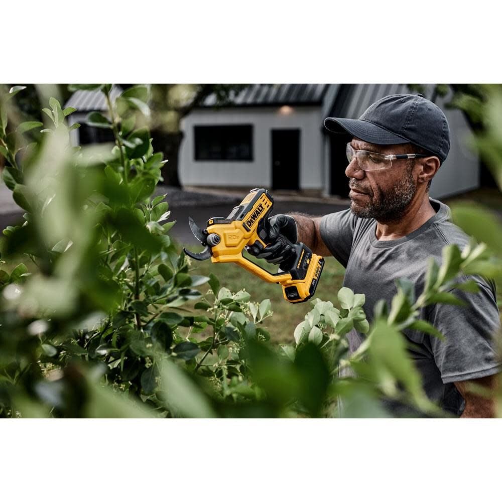 DEWALT 20V MAX 1 1/2in Cordless Pruner (Bare Tool), large image number 6