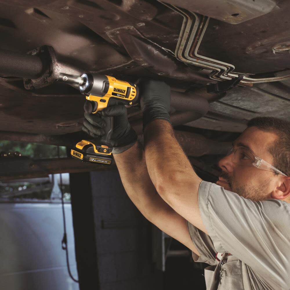 Dewalt hotsell wrench kit