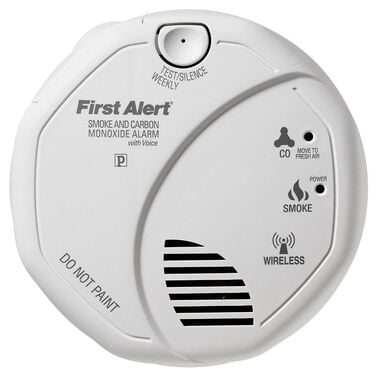 First Alert Wireless Interconnect Talking Battery Operated Smoke & Carbon Monoxide Alarm