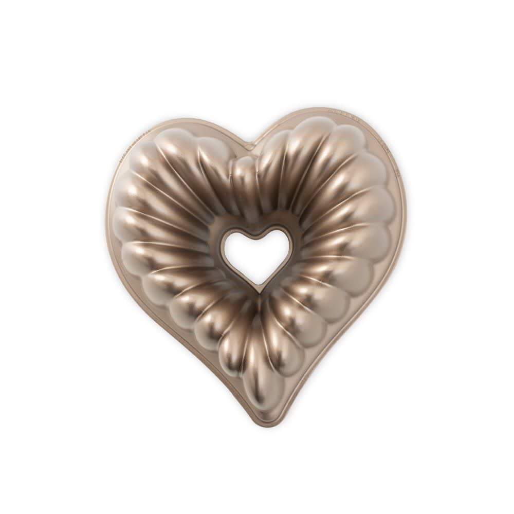 Nordic Ware 10-1/2 Inch Cast Aluminum 10 Cup Elegant Heart Bundt Pan Toffee – 55548