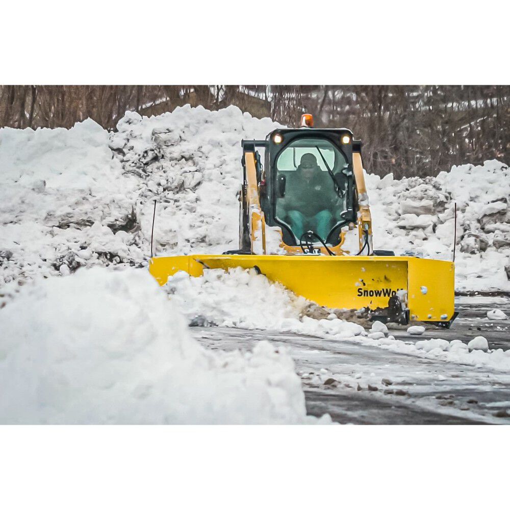 Snow Wolf 114 Inch QuattroPlow AutoWing Snow Plow QP114A Acme Tools