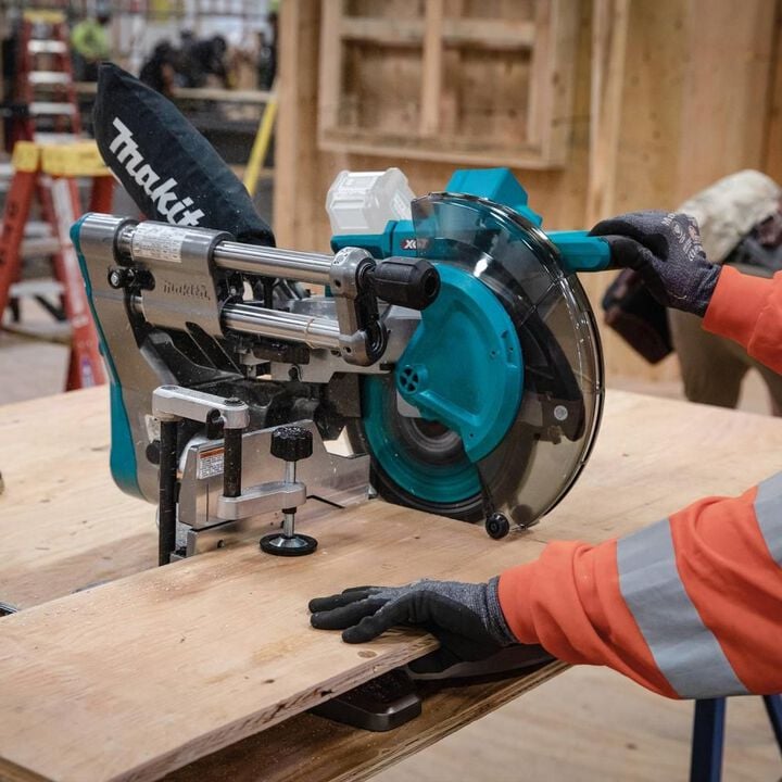 Makita 40V max XGT Dual Bevel Sliding Compound 10 inMiter Saw (Bare Tool), large image number 11
