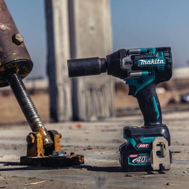 Makita 40V max XGT Impact Wrench Kit 1/2in Sq Drive with Detent Anvil
