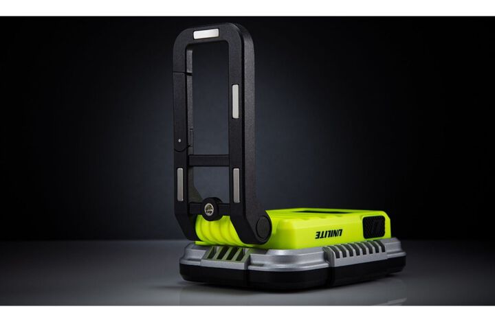 Malco Products 1750 Lumens Folding LED Work Light, large image number 9