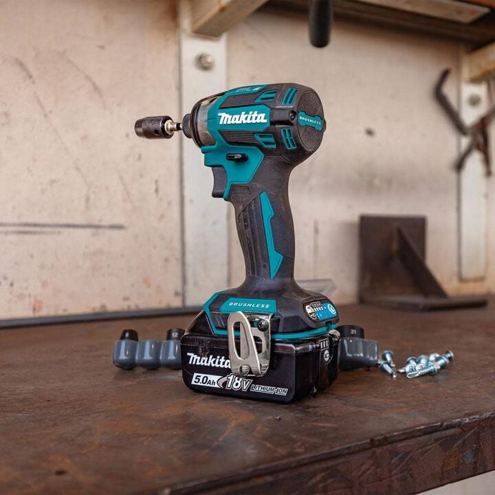 Makita 18V LXT Lithium-Ion Brushless Cordless Quick-Shift Mode 4-Speed Impact Driver 5 Ah Kit, large image number 4