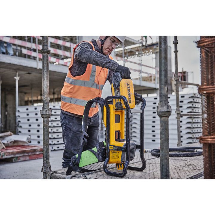 DEWALT POWERSHIFT Backpack Vibrator Kit, large image number 4