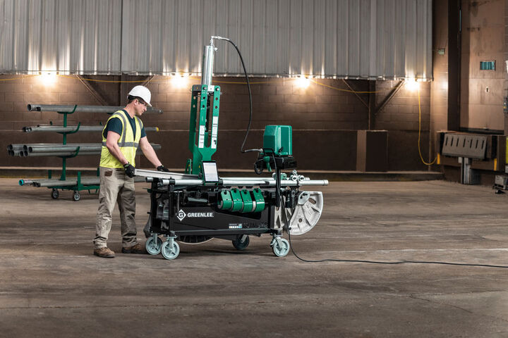 Greenlee 881 Cam-Track Bender for 2-1/2 Inch, 3 Inch, and 4 Inch with Hydraulic Pump, large image number 3