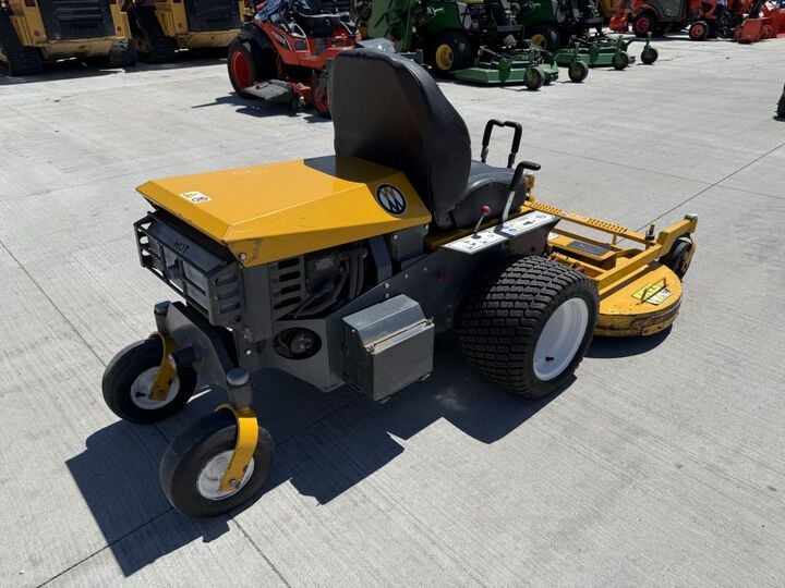 Walker B27i 48 Inch 26.5HP Zero-Turn Mower Used 2020, large image number 4