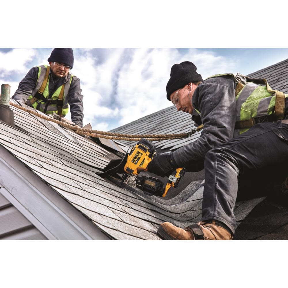 Dewalt battery operated roofing nailer online