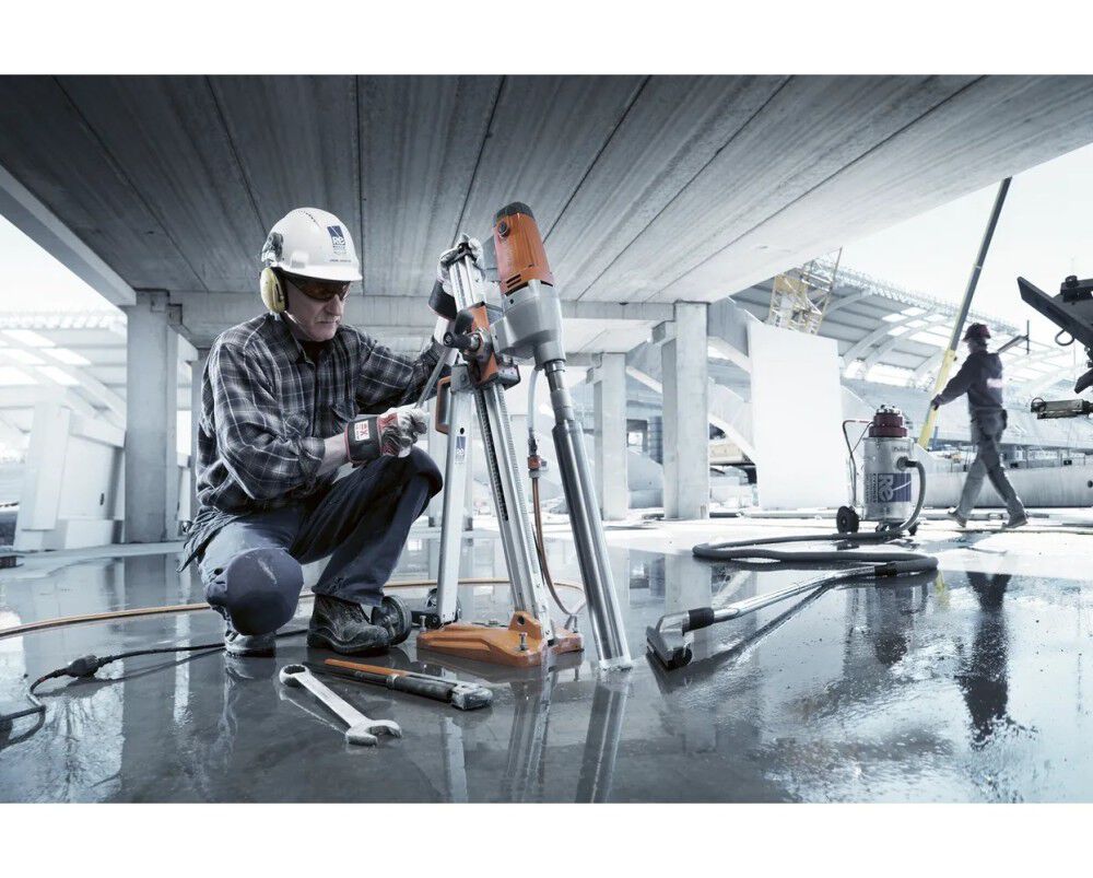 Husqvarna Construction DMS 240 120V 3.3HP 10 Inch Core Drill Refurbished, large image number 7