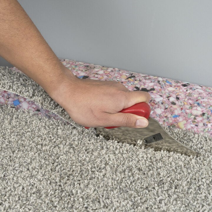 Roberts Cushion Back Carpet Cutter with 15 Heavy Duty Slotted Blades, large image number 2