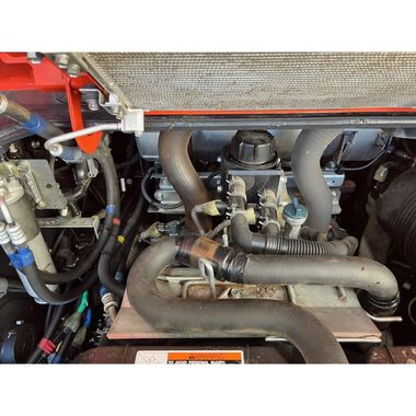 Kubota SVL97-2HFC 3769 cc Diesel Engine Compact Track Loader- 2021 Used, large image number 9