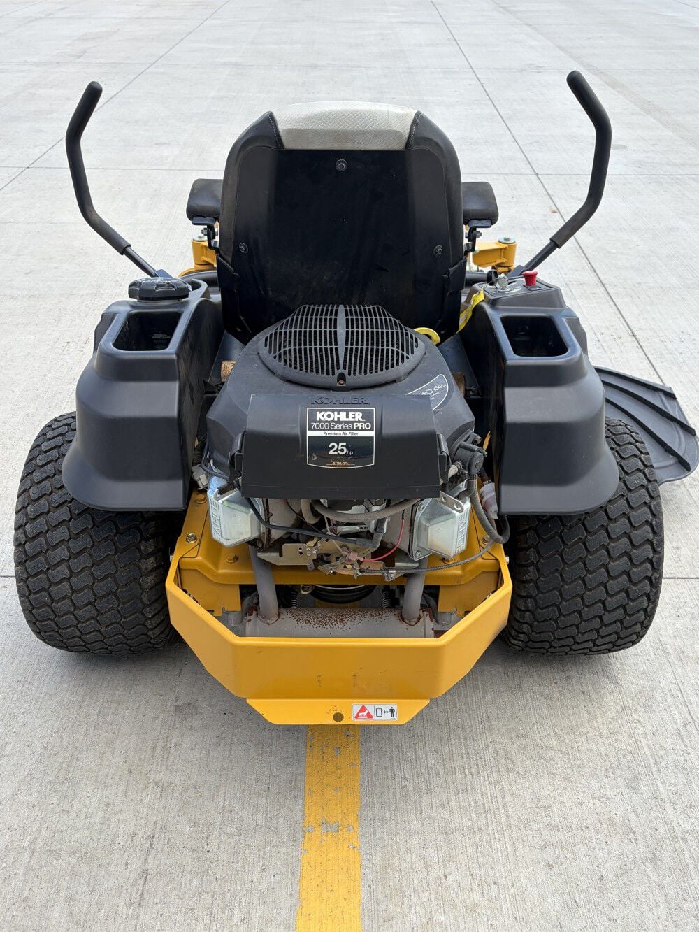 Hustler Raptor SD 54 Inch Zero-Turn Riding Lawn Mower Used 2016, large image number 3