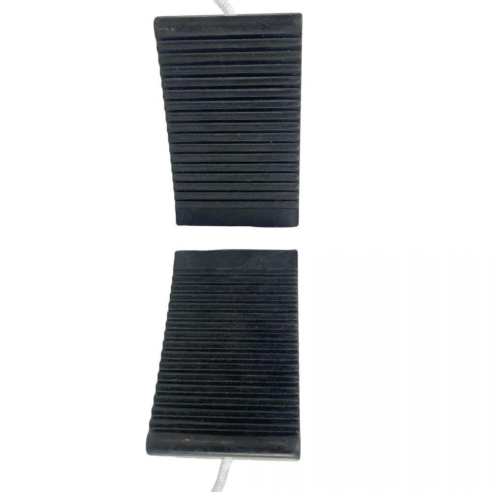 BluBird Heavy-Duty Rubber Compact Wheel Chock, 2 Pack, large image number 2