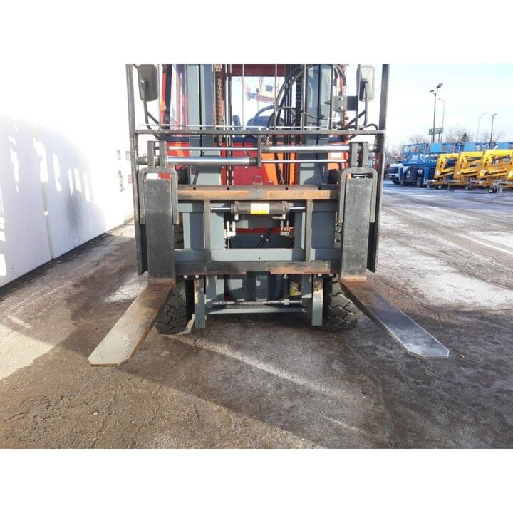 Heli Americas 8000 Lbs Diesel-Powered IC Pneumatic Tire Forklift - 2020 Used, large image number 8