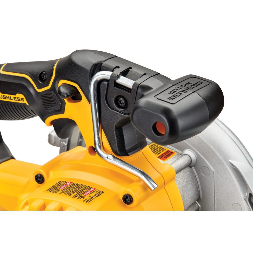 DEWALT 20V MAX 6 1/2 Inch Brushless Cordless Circular Saw Kit, large image number 10