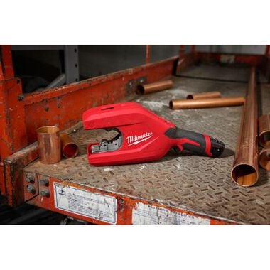 Milwaukee M12 Brushless 1-1/4 Inch to 2 Inch Copper Tubing Cutter Cordless (Bare Tool), large image number 4