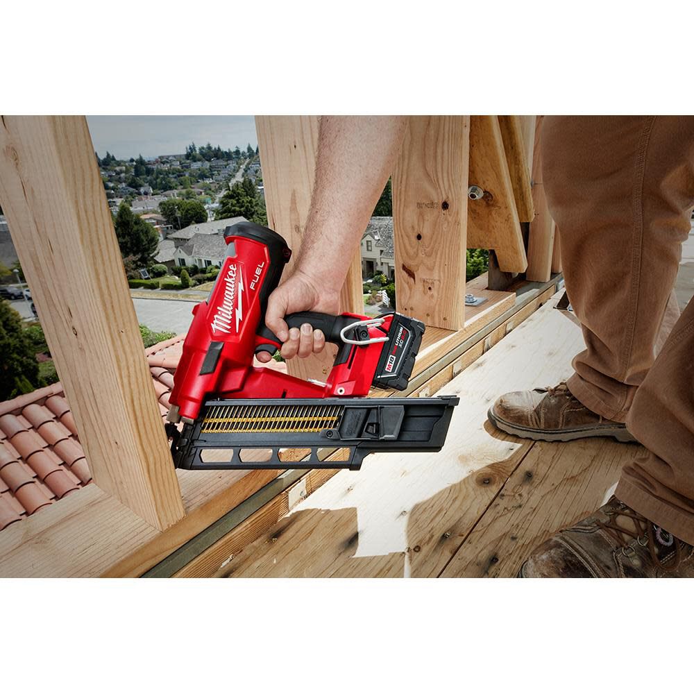 Milwaukee cordless 21 online degree framing nailer