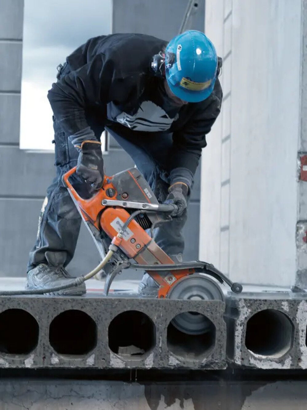 Husqvarna Construction K760 II Cut-N-Brake Gas Power Cutter Body Only, large image number 5