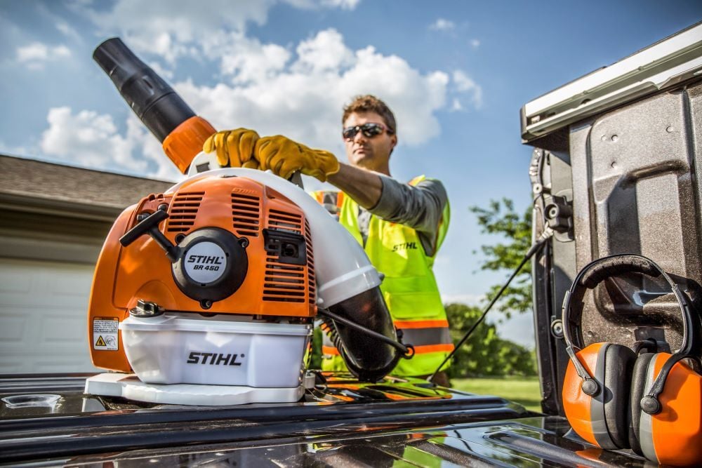 Stihl 63.3cc Commercial Gas Powered Backpack Blower, large image number 3