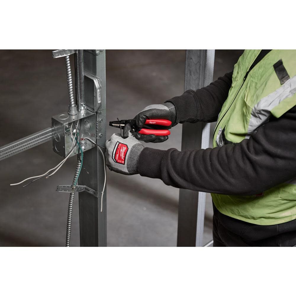Milwaukee 10-24 AWG Compact Dipped Grip Wire Stripper & Cutter, large image number 4