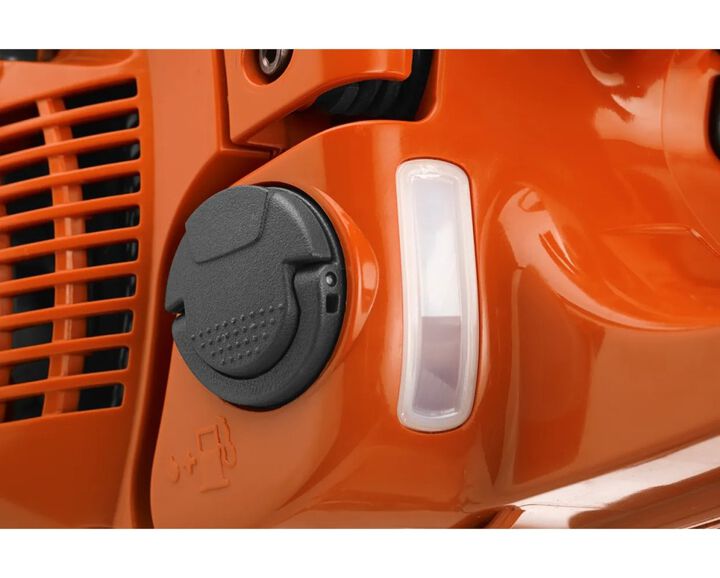 Husqvarna 550 XP G MARK II 16 Inch and SP33G Chain 4HP Gas-Powered Chainsaw, large image number 18