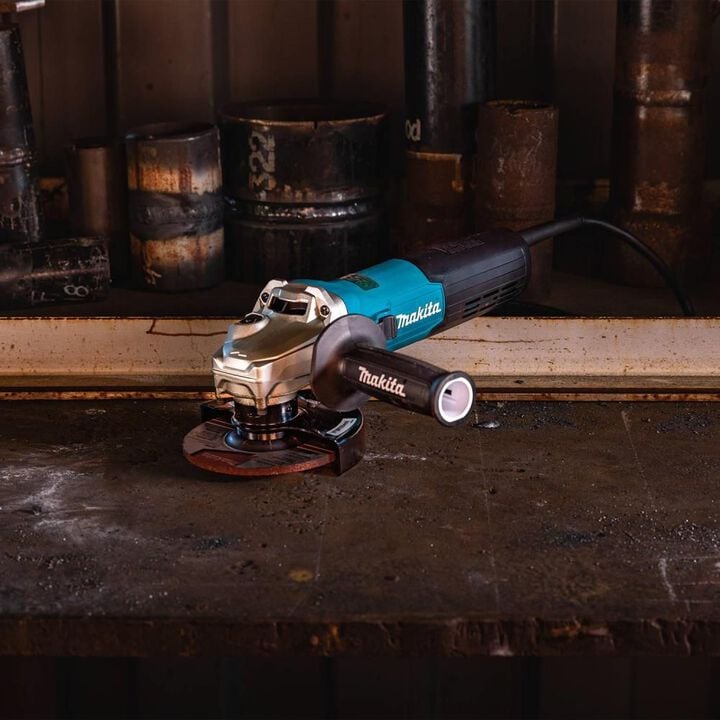 Makita 5 in SJS II High-Power Angle Grinder with Brake, large image number 2