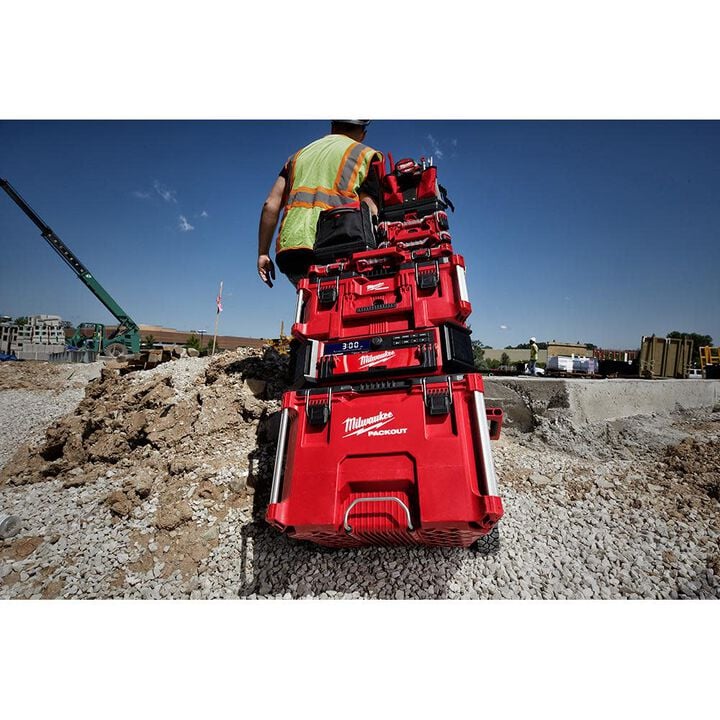 Milwaukee M18 PACKOUT Radio + Charger Reconditioned (Bare Tool), large image number 12