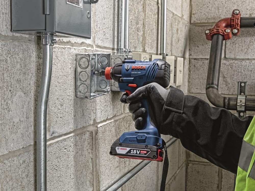 Bosch 18V Freak 1/4in & 1/2in Two In One Bit/Socket Impact Driver Kit Reconditioned, large image number 6