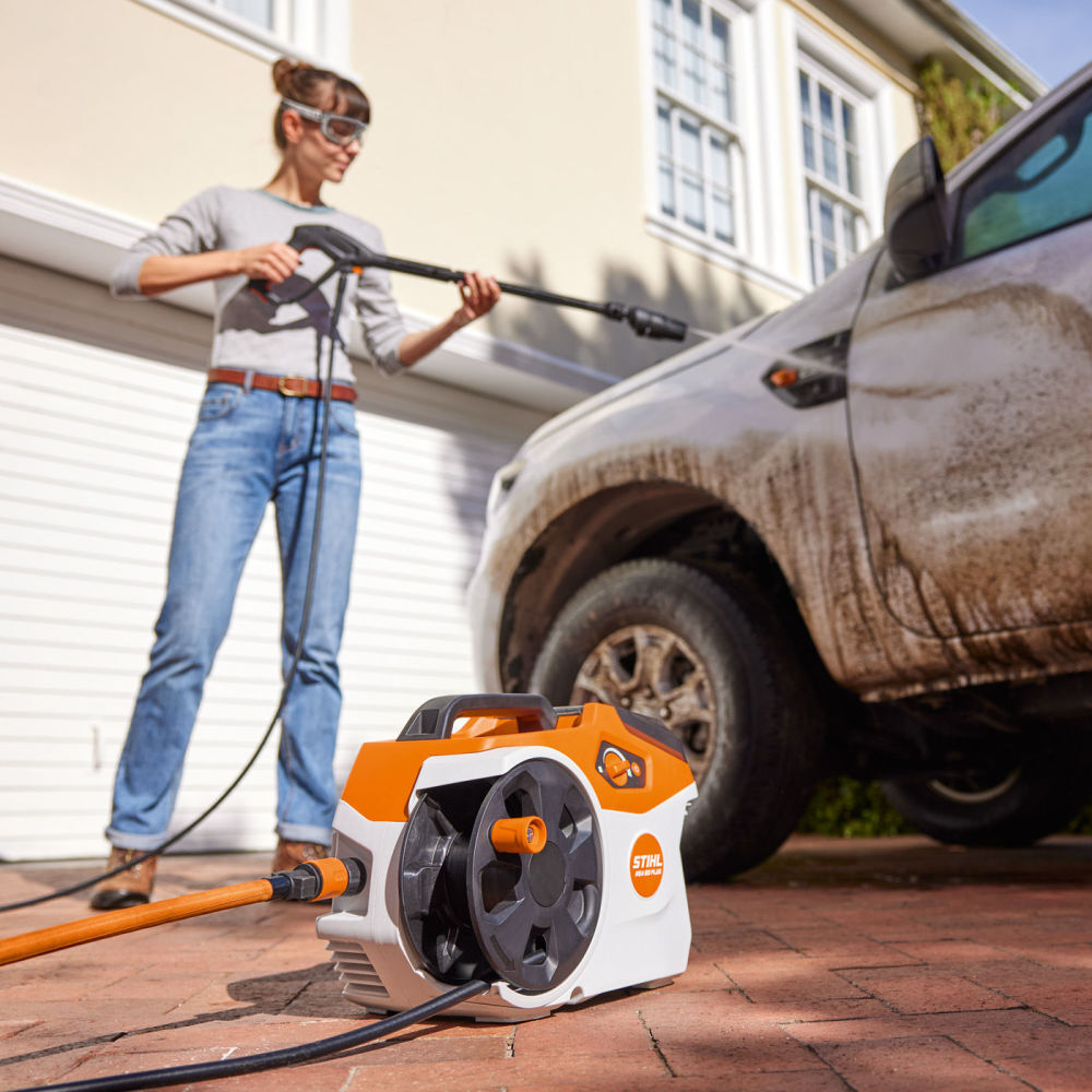 Stihl REA 60 PLUS 1900PSI Max 1500 PSI Working 1.0 GPM Battery Powered Cold Water Pressure Washer with 3-in-1 Nozzle and AK 20 Battery & Charger Kit, large image number 8