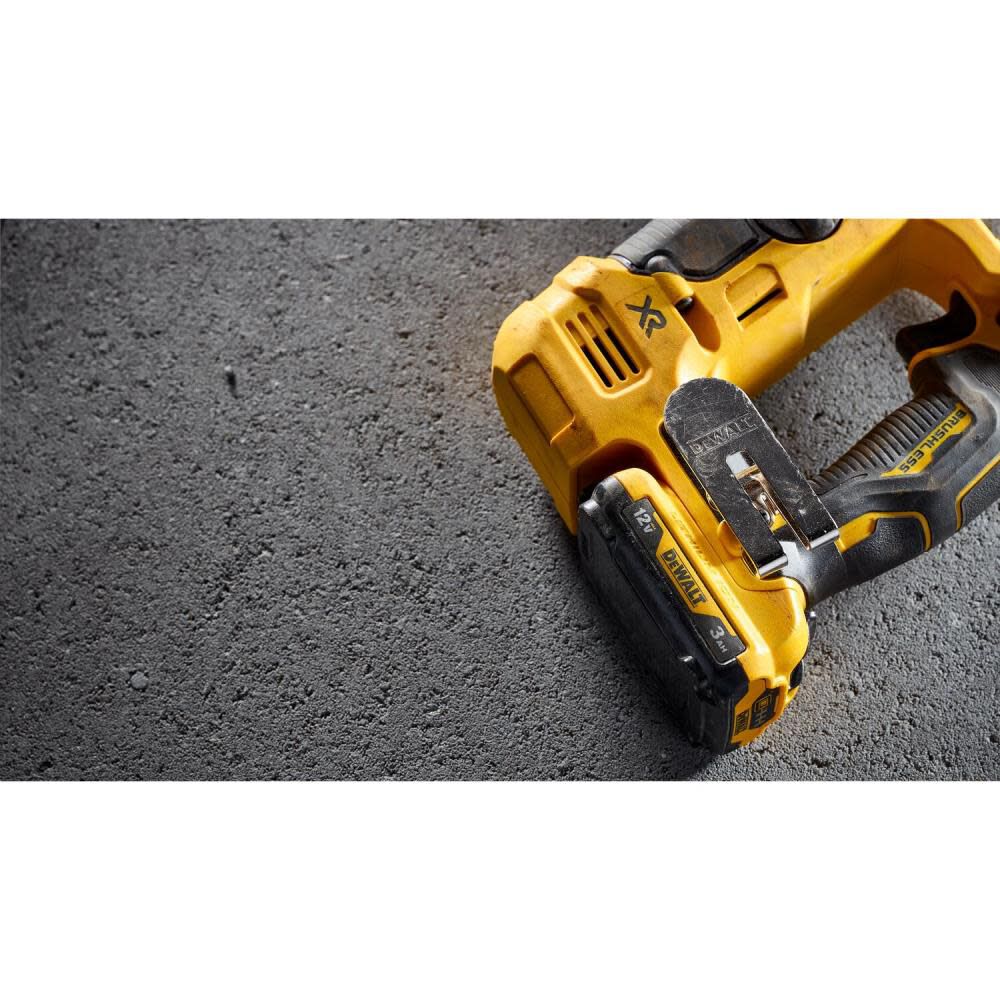 DEWALT XTREME 12V MAX Brushless 9/16in SDS PLUS Rotary Hammer Kit, large image number 11