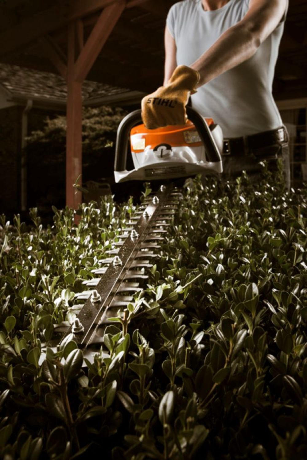 Stihl HS 46 C-E Z Gas Powered Hedge Trimmer, large image number 4