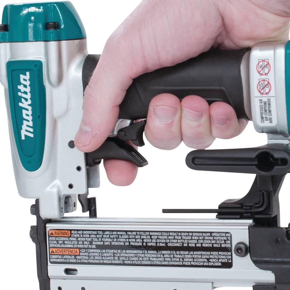 Makita Pneumatic 23-Gauge, 1-3/8 in. Pin Nailer, large image number 9