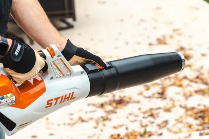 Stihl BGA 60 Blower Cordless with Battery & Charger Kit, large image number 1