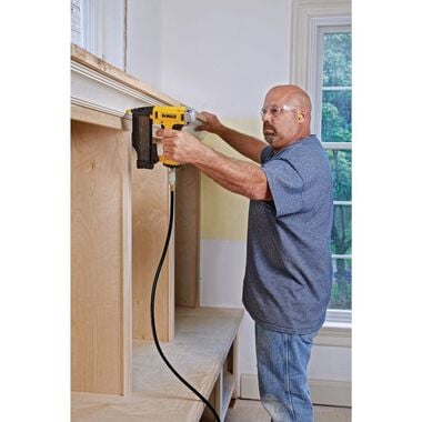 DEWALT 23 GA Pin Nailer, large image number 7