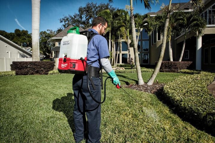 Milwaukee M18 SWITCH TANK 4 Gallon Backpack Sprayer (Bare Tool), large image number 14
