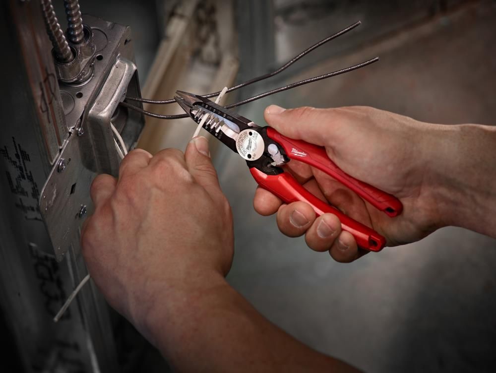Milwaukee Electricians Combination Wire Pliers, large image number 14