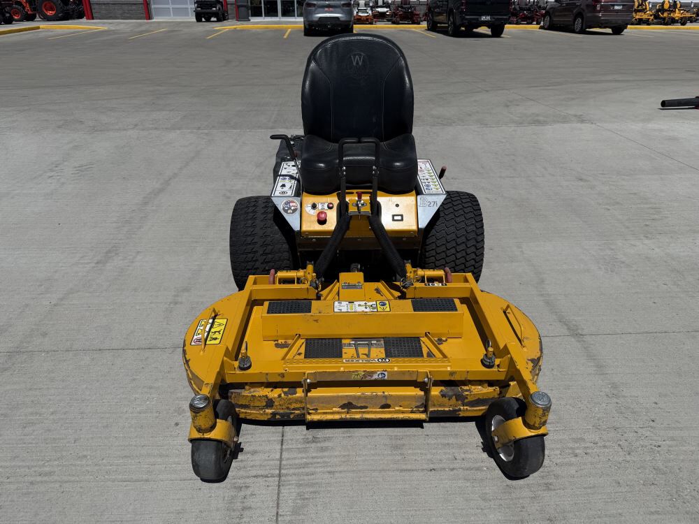 Walker B27i 48 Inch 26.5HP Zero-Turn Riding Mower Used 2021, large image number 2