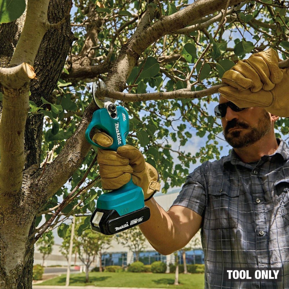 Makita 18V LXT LithiumIon Brushless Cordless Pruning Shear (Bare Tool), large image number 8