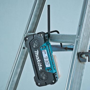 Makita 12 Volt CXT Lithium-Ion Cordless Compact Job Site Radio (Bare Tool), large image number 4