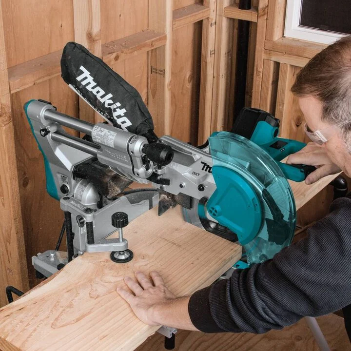 Makita 10in Dual-Bevel Sliding Compound Miter Saw with Laser, large image number 17