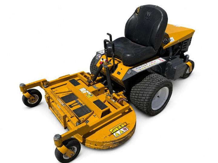 Walker B27i 48 Inch 26.5HP Zero-Turn Mower Used 2022