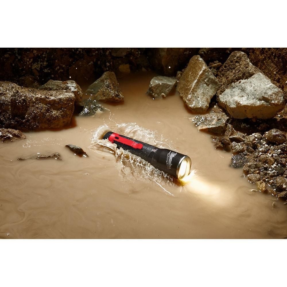 Milwaukee 325-Lumen LED Focusing Flashlight, large image number 10