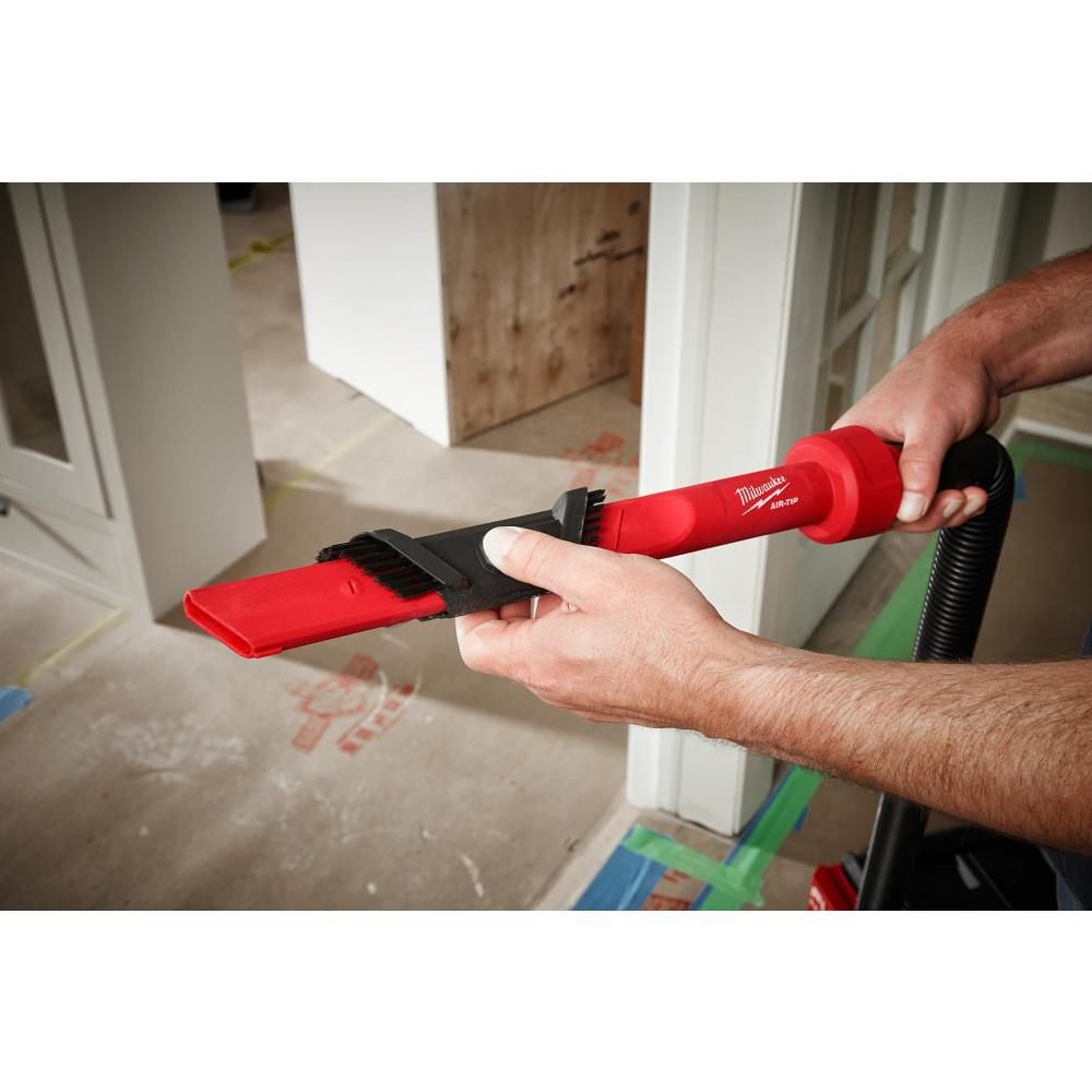 Milwaukee AIR-TIP 3-in-1 Crevice and Brush Tool, large image number 10
