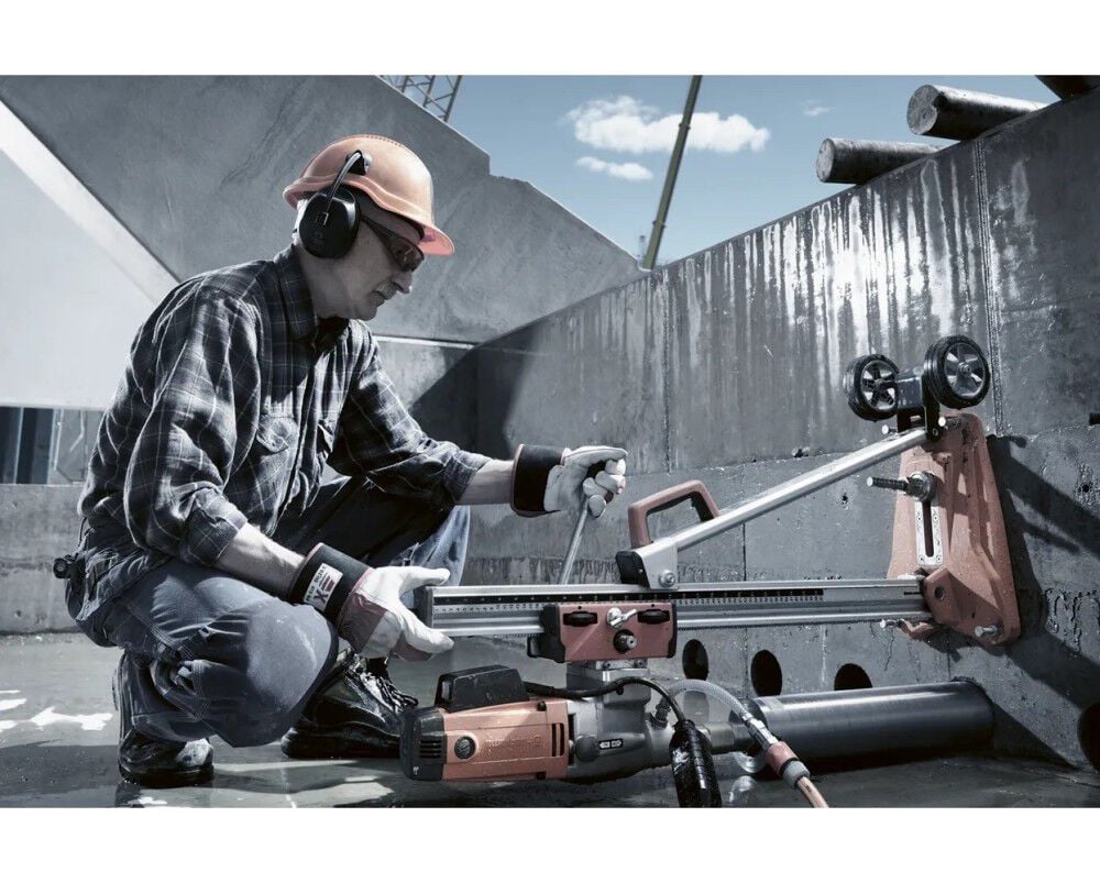 Husqvarna Construction DMS 240 120V 3.3HP Core Drill and Pump Refurbished, large image number 5