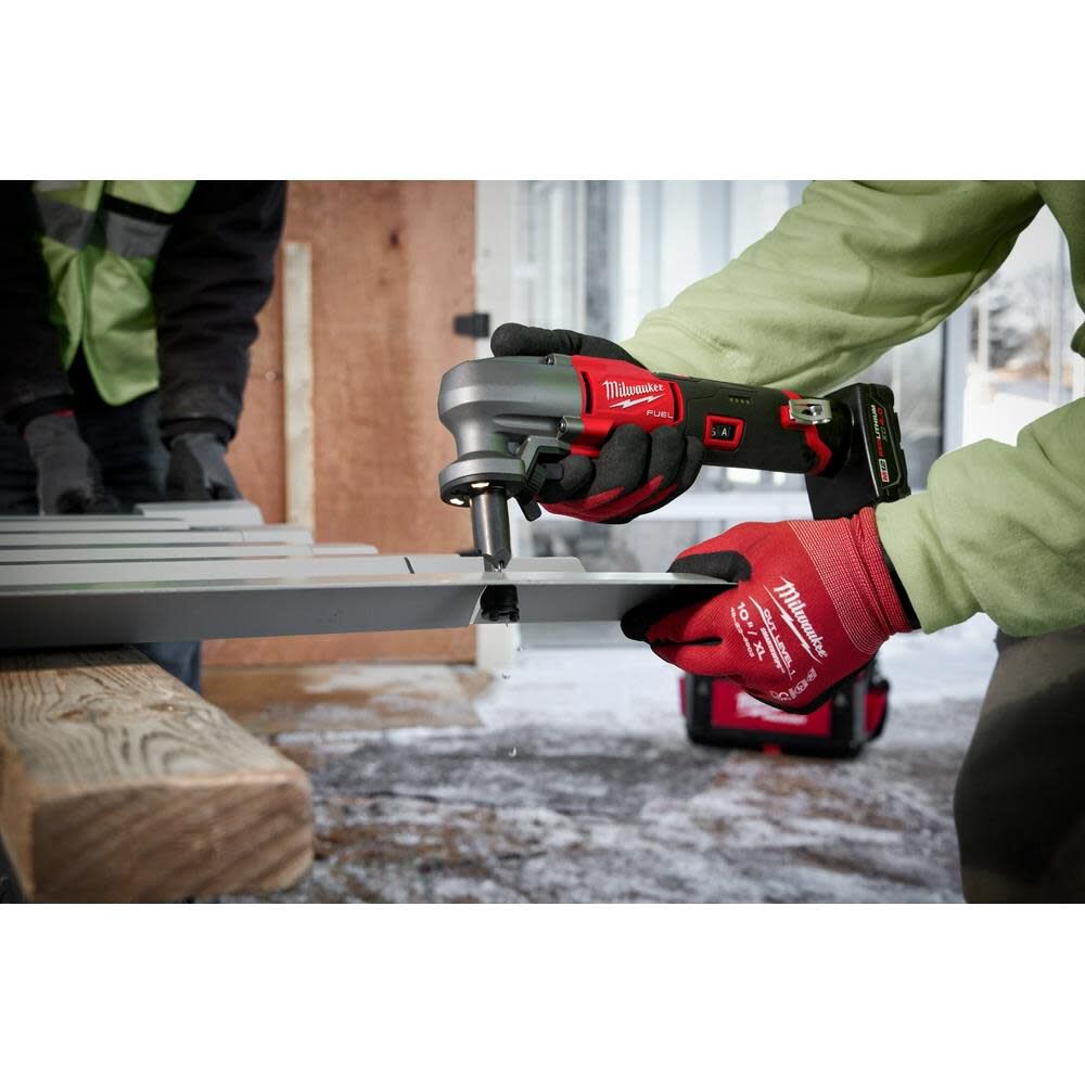Milwaukee m12 cena discount